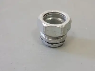 1" Rigid to Enclosure Raintight (Box of 31 pcs)
