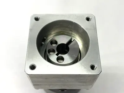 USED NEUGART PLE040-003-SSSB3AA-Y8, 100393932