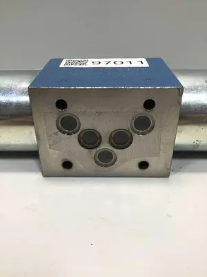 USED REXROTH 54WE10J33/CG24N9K4