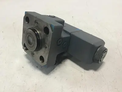 USED VICKERS DG4V-3-2A-M-U-HL7-60