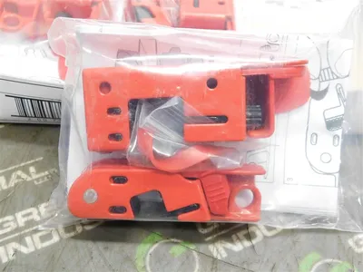 Lot of 6 Master Lock 506 Grip Tight Circuit Breaker Lockout Sets 63074 New