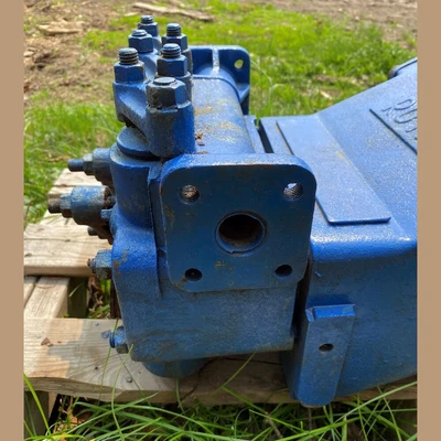 USED LONGYEAR 24
