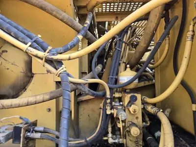 USED 1996 CATERPILLAR 325L