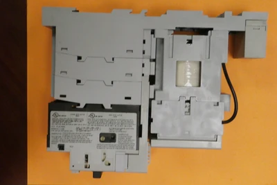 USED Allen-Bradley 140M-C2E-B40 SER B WITH 100-C09Z*10