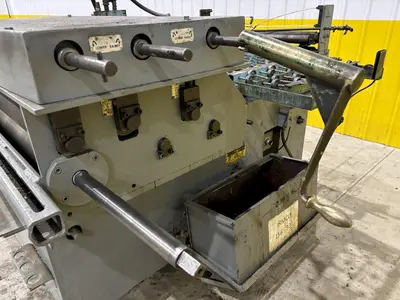 36"W X 24" PRESS EQUIPMENT AIR GRIP FEEDER W/ STRAIGHTENER & ROLL 1998 : STOCK #21953