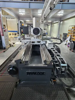 Used 2015 HANKOOK HANTURN 95CM X 8000 Vertical Mills Illinois US | Machinery Marketing International #779375