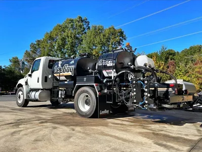 LEEBOY PR900 Distributors | Mid South Machinery (2)