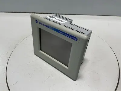 USED ALLEN BRADLEY 2711P-T6C20D