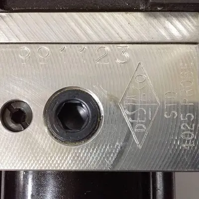 USED DESTACO 991AL-NA-057-11