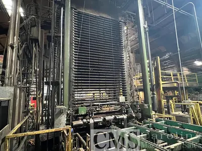 USED GLOBE PLAYWOOD LAYUP LINE AND GLOBE PRESS
