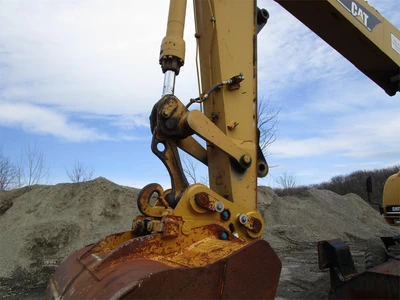 Used 2004 CATERPILLAR M318C Excavators New York US | Abele Tractor #1341439