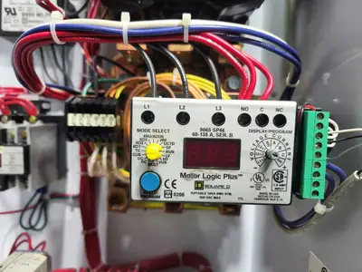 USED SQUARE D MODEL 6