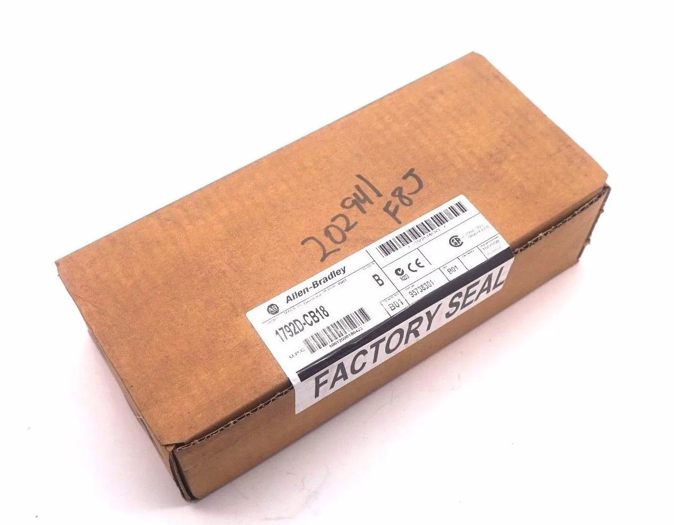 NEW SEALED ALLEN BRADLEY 1792D-CB18 MAXUM ROUND MEDIA BASE 1792DCB18