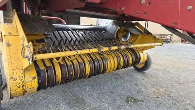 Used NEW HOLLAND 648 Square Balers Nebraska US | Trustworthy Equipment #1403579