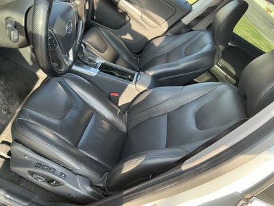 USED 2016 VOLVO XC60 T5 PREMIER