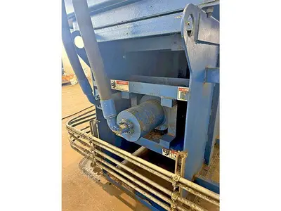 USED AMERICAN BALER PAC-4029-7T20