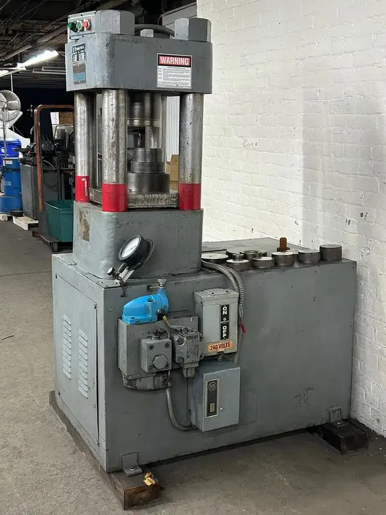 Used M&N 13M1 Air Presses Rhode Island US | Gold Machinery #1259326