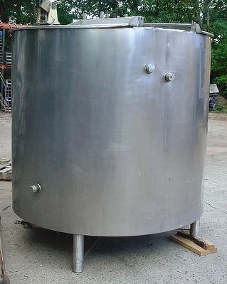 USED 850 GALLON JACKET MIXING TANK 850 GALLON