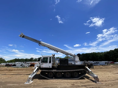 Used 2006 ALTEC D4060 DIGGER DERRICK CRAWLER ALL TERRAIN Crawler Cranes Michigan US | Miedema Asset Management Group #1304392