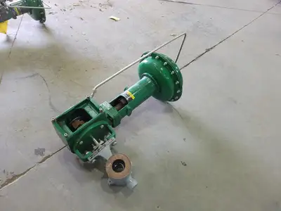 USED FISHER 1052