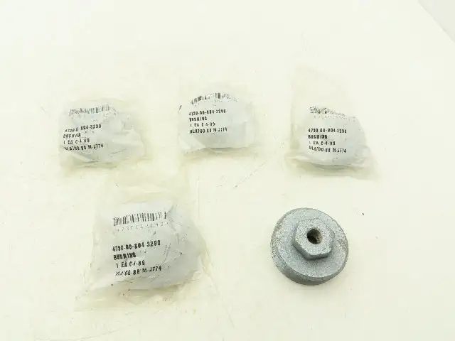 Parker 1 1/4x1 PTR-S Pipe Thread Reducer Tube Fitting 2" X 1/4" NPT  LOT OF 5