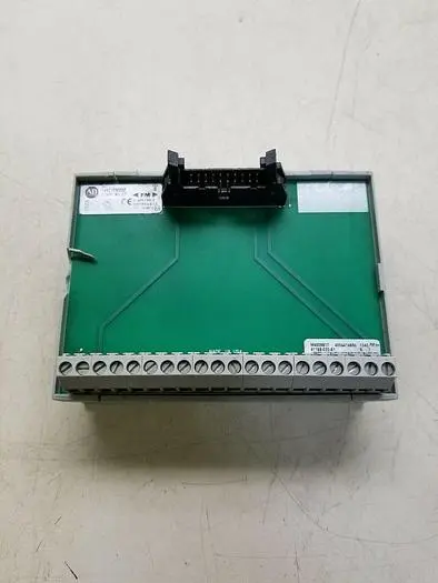 Used ALLEN BRADLEY 1492-IFM20F-2 Automation Control (HMI) | ND Industrial Surplus #1211584