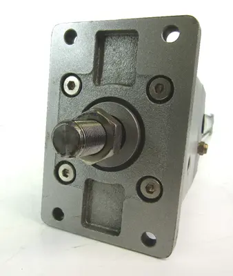 USED SMC MDNBF63-650-D-Y59B