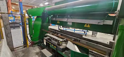 USED 1994 ACCURPRESS 732012