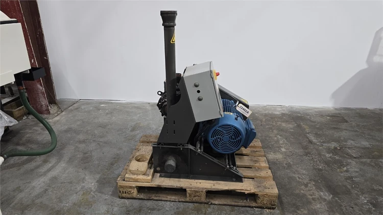 Used AEC, INC. APD-15 Vacuum Pumps | Arlington Machinery #876091