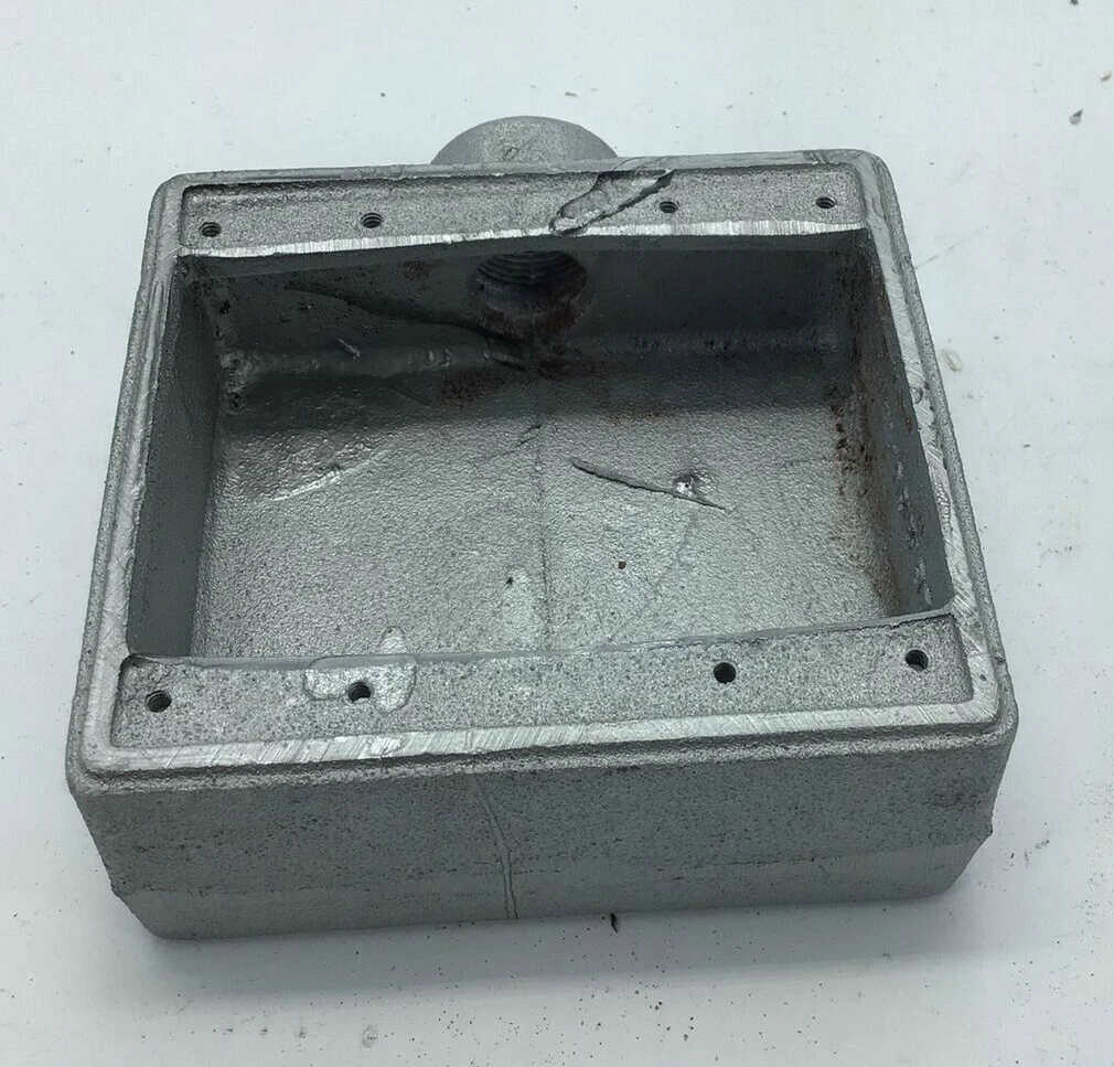 New | in-Stock Crouse Hinds FS22 Electrical Boxes California US | Davliegogo LLC #1706299