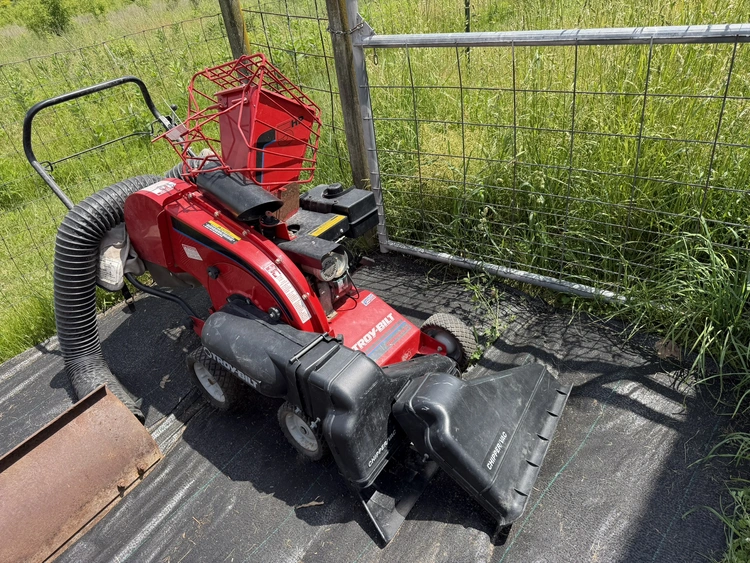 Used _UNKNOWN_ _UNKNOWN_ Brush Chippers Michigan US | Miedema Asset Management Group #1294009