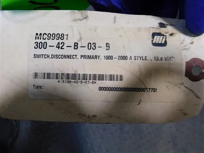 Primary Disconnect Stab Assembly 1000-2000 A Style Crack in Shell See Pics! Used