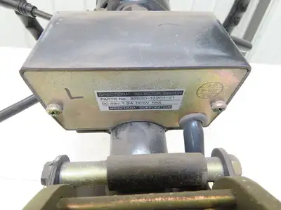 Toyota 5FBCU20 Forklift Steering Wheel Column Adjustable With Mount Bracket