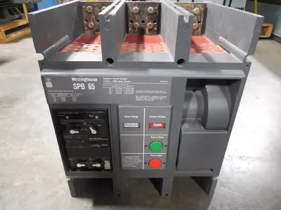 Westinghouse SPB65 Pow-R-Breaker 1600A Frame 1200A Trip Pow-R Trip 7 Used