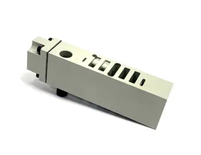 239-2188 | Numatics  Sandwich Pressure Block 1/8" NPT - Used