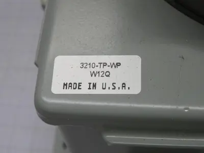 Used DWYER 3210-TP-WP W12Q Misc Electrical & Power Parts Texas US | Aucto #1453359