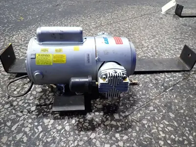 Gast 3/4 Hp Vacuum Pump