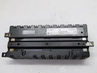 Schneider Square D TBXDMS16C22 TBX7 SOC.8L+8OS 0.5A WFD
