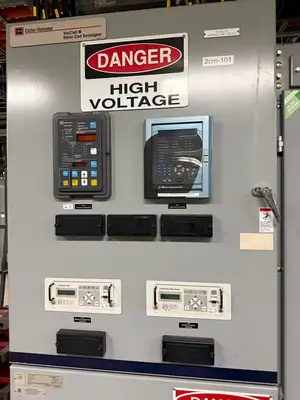 15kV Switchgear Lineup MVS Load Break Controller, 2000 Amp