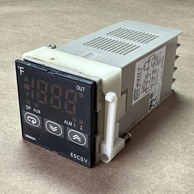 USED Omron E5CS-R1KJX-F
