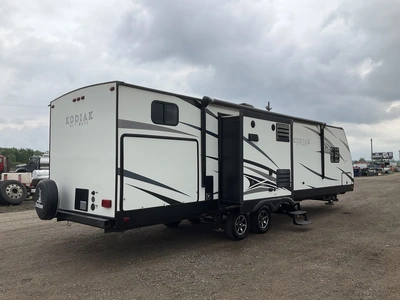 Used 2017 KEYSTONE 330BHSL Campers, Caravans, Motorhomes Michigan US | Miedema Asset Management Group #1355374