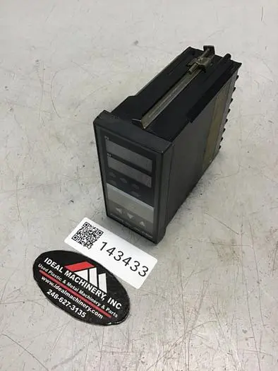 Used RKC REX-C400FJA3-MAN Temperature Controls Michigan US | Ideal Machinery #577183