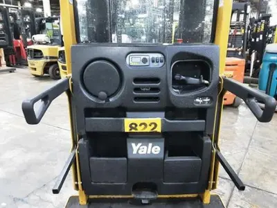 USED 2023 YALE OS030