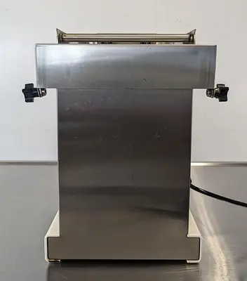 USED OLIVER 738