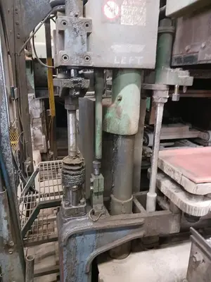 Used 1985 COLUMBIA 22 PIT STYLE Block Making Machines Quebec CA | DIT Equip #1412428