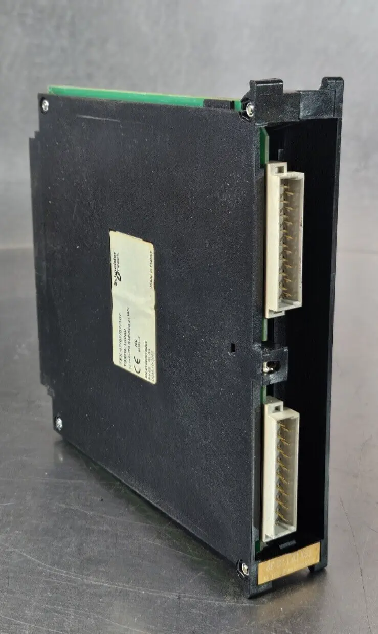 Telemecanique TSXDET3232 32-Point 24 VDC Fast lsolated Input Module (BIN535)