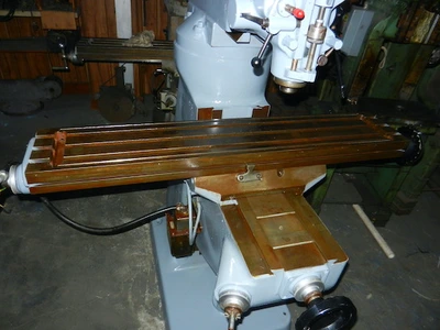 BRIDGEPORT 9" x 48" VERTICAL MILLING MACHINE