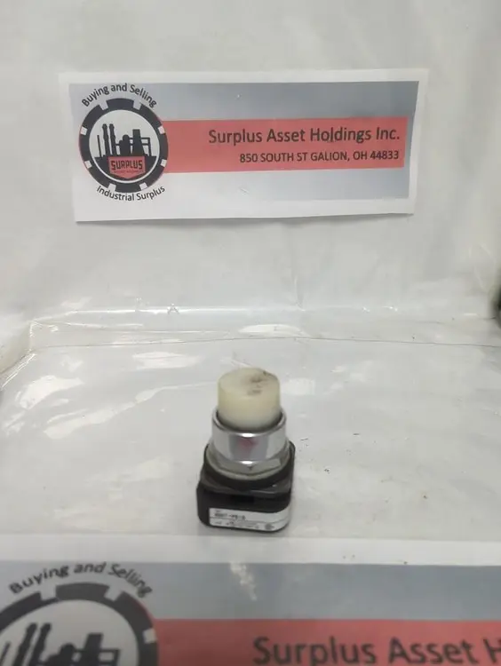 Used ALLEN BRADLEY 800T-PB16 Switch Parts Ohio US | Surplus Asset Holdings #1547676
