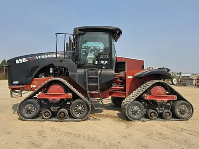 USED 2014 VERSATILE 450DT