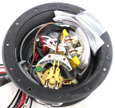 NEW MERCOID DAW-38-804-7A TEMPERATURE SWITCH DAW388047A